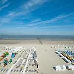 In Near Belgium Pier بلانكنبرخ