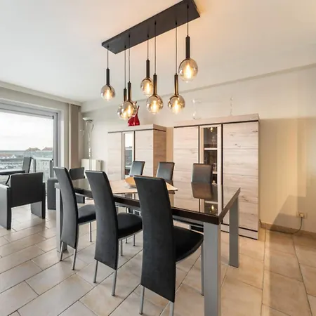 In Near Belgium Pier Apartment Blankenberge