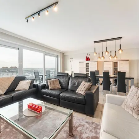 In Near Belgium Pier Apartment