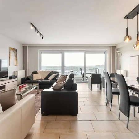 In Near Belgium Pier Apartment