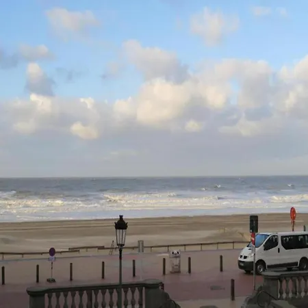 In Near Belgium Pier شقة بلانكنبرخ